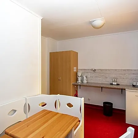 Отель Spreewaldhotel Garni Raddusch 2*