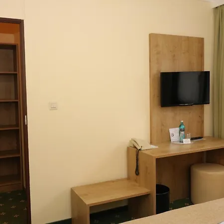 Отель Spreewaldhotel Garni Raddusch